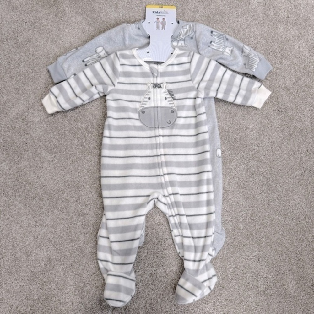 Kids Headquarters Zebra two pack sleepers size 6 months NWT.